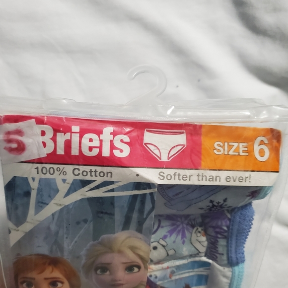 : 24 New panties +7 pairs socks sz 6 Wonder Nation frozen Girls briefs - Picture 7 of 10
